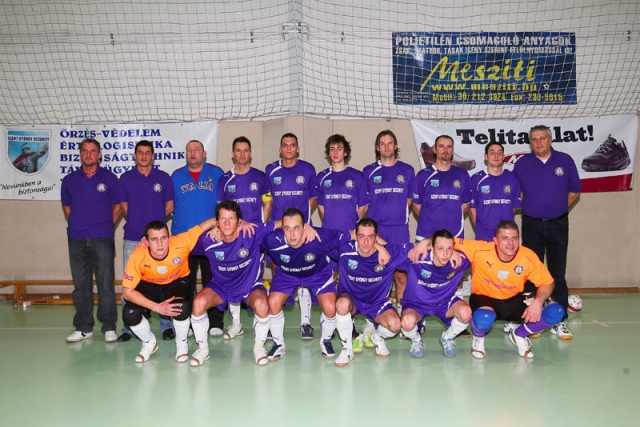 0futsal_ujpest_monor09_10_08