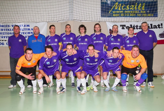 0futsal_ujpest_monor09_10_09